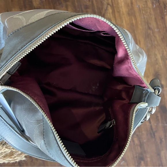 Y2K Coach Silver Gray Metallic Shoulder Bag - Picture 7 of 8